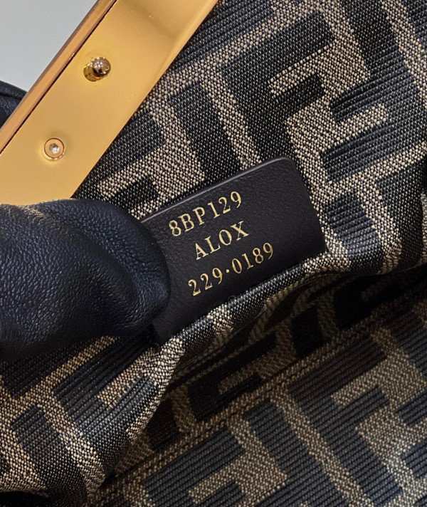 F**di first-32.5-15-23.5cm