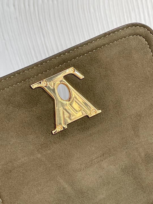 l0*is V*t0n lockme tender