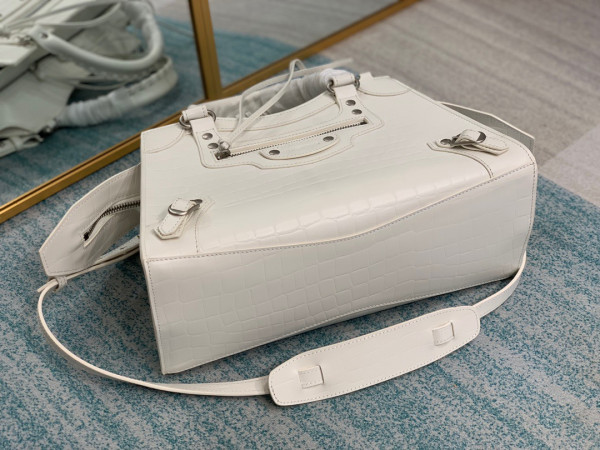 Ba*len*cia*ga neo classic small top handle bag