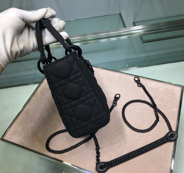 LADY DIRO ULTRA MATTE