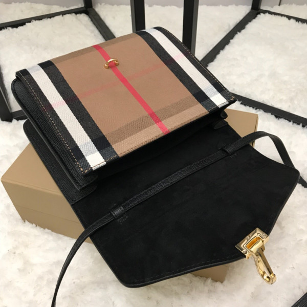 B**rry crossbody bag