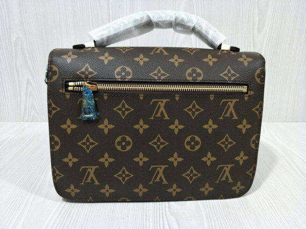 l0*is V*t0n pochette metis