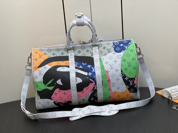 l0*is V*t0n  keepall bandouliÈre 45