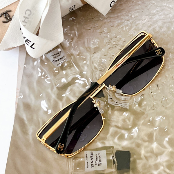 CL SUNGLASSES