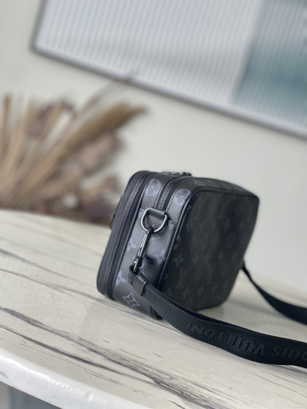 l0*is V*t0n nano alpha-11.0*18.5*6.5cm