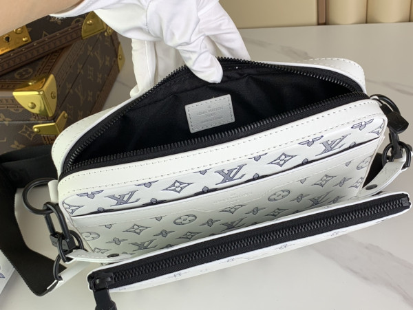 l0*is V*t0n nano alpha-24*16*8 cm