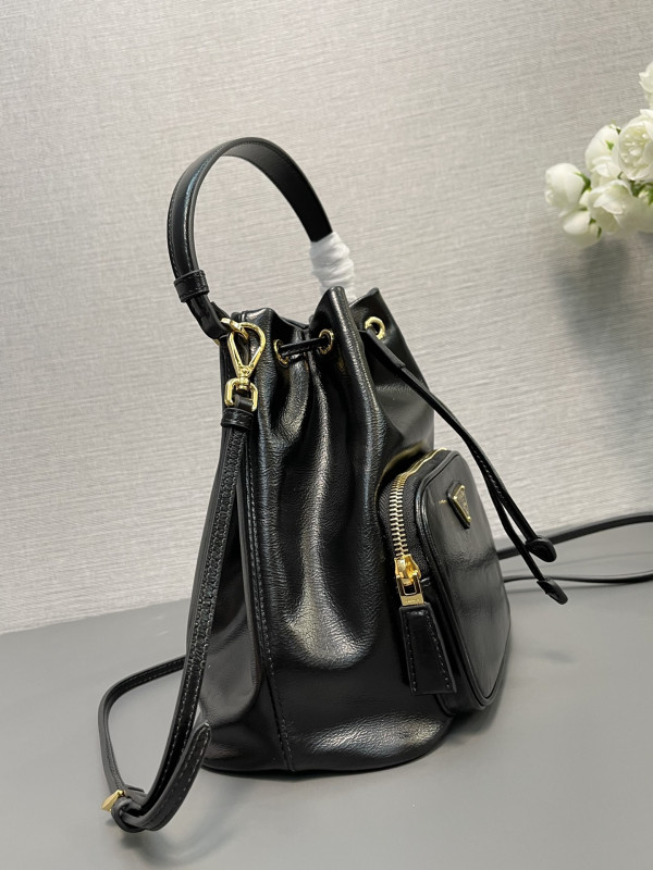 Pra*a duet naplak patent leather bucket bag