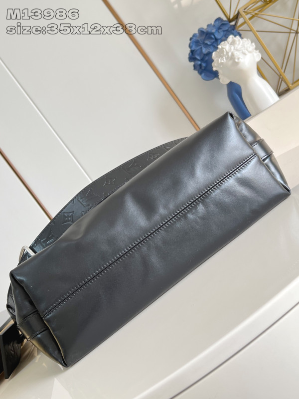 l0*is V*t0n vagabond hobo-35*12*38cm