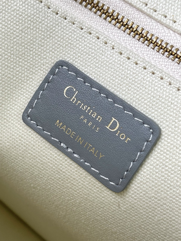 MEDIUM DIRO BOOK TOTE GREY-36CM