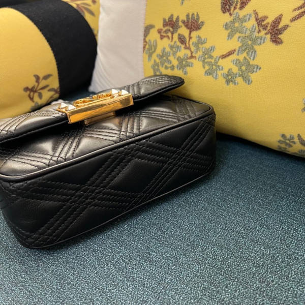 VALENTINO GARAVANI QUILTIE - 23*17*8CM